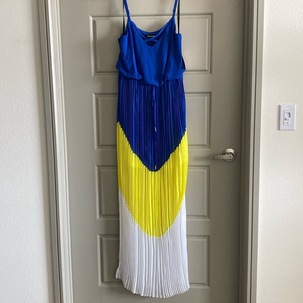 Tri-color, pleated maxi dress